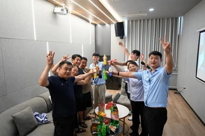 职工之家巧架“连心桥”！金桥煤矿开展特色班组团建活动